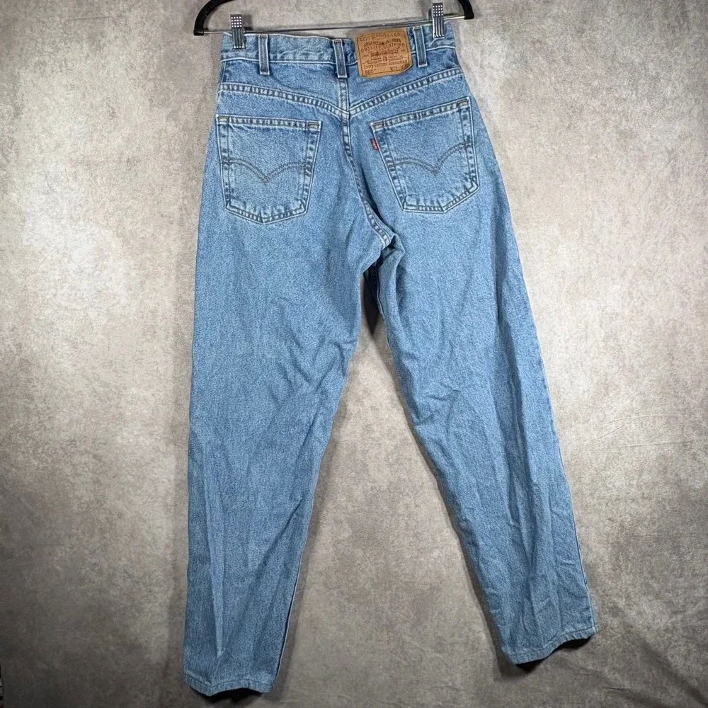Vintage Levi's Jeans Mens 28x32 Blue 560 Loose Fit Tapered Leg‎ Light Wash Y2K
